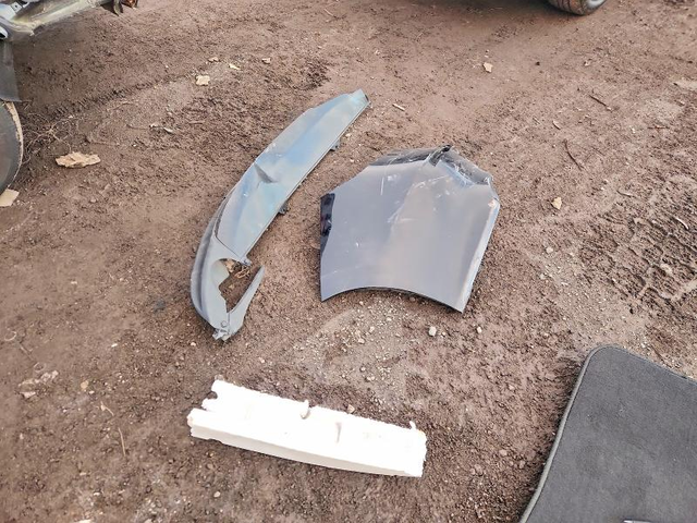 Honda Civic 2.0L 4 Front-wheel Drive - автомобили, коли, обяви за нови и употребявани 12