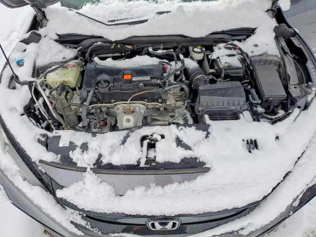 Honda Civic 2.0L 4 Front-wheel Drive - автомобили, коли, обяви за нови и употребявани 12