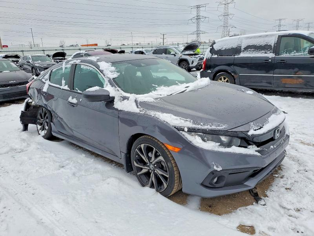 Honda Civic 2.0L 4 Front-wheel Drive - автомобили, коли, обяви за нови и употребявани 4