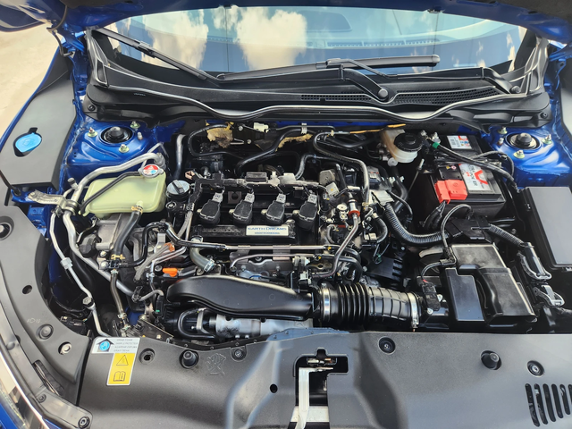 Honda Civic 1.5T-182К.С EURO 6b-АВТОМАТИК-НАВИГАЦИЯ-ШВЕЙЦАРИЯ - автомобили, коли, обяви за нови и употребявани 15