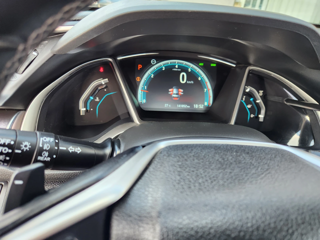 Honda Civic 1.5T-182К.С EURO 6b-АВТОМАТИК-НАВИГАЦИЯ-ШВЕЙЦАРИЯ - автомобили, коли, обяви за нови и употребявани 8