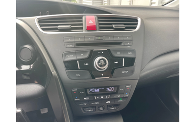 Honda Civic 1.6i-DTEC+ 120kc+ Камера+ Подгрев+ Xenon - автомобили, коли, обяви за нови и употребявани 13