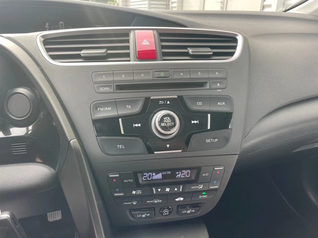 Honda Civic 1.6i-DTEC+ 120kc+ Камера+ Подгрев+ Xenon - автомобили, коли, обяви за нови и употребявани 13