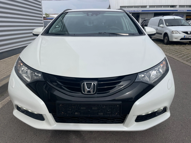 Honda Civic 1.6i-DTEC+ 120kc+ Камера+ Подгрев+ Xenon - автомобили, коли, обяви за нови и употребявани 6