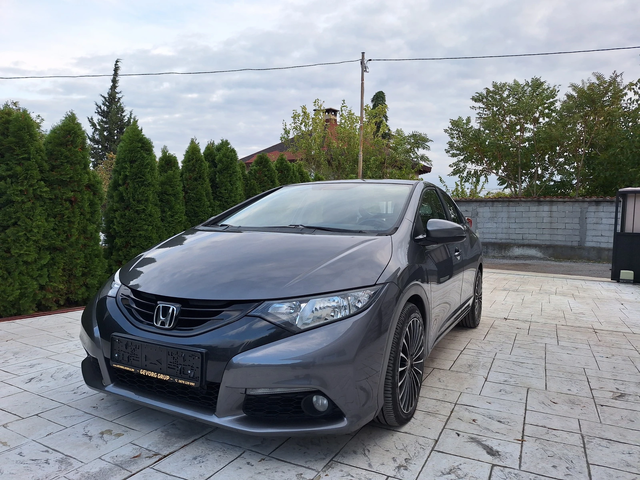 Honda Civic 1.6 I-DTEC - автомобили, коли, обяви за нови и употребявани 0