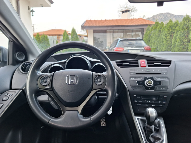 Honda Civic 1.6 I-DTEC - автомобили, коли, обяви за нови и употребявани 10
