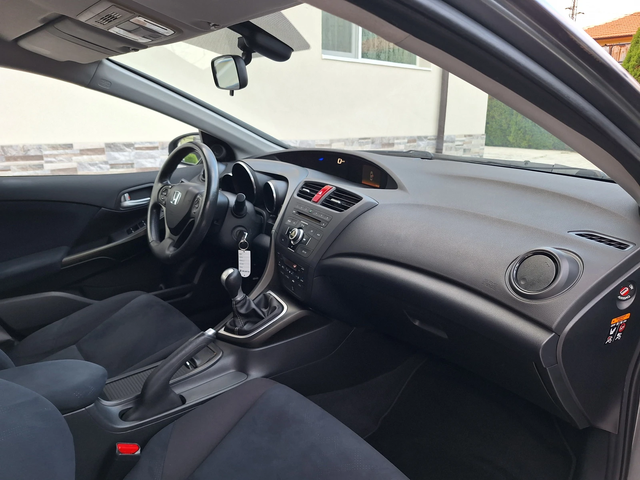 Honda Civic 1.6 I-DTEC - автомобили, коли, обяви за нови и употребявани 14
