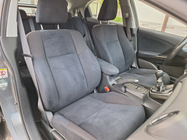 Honda Civic 1.6 I-DTEC - автомобили, коли, обяви за нови и употребявани 15