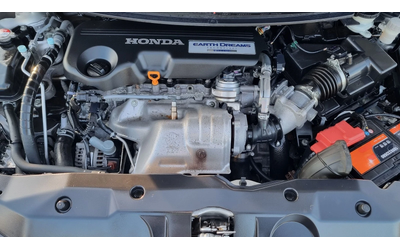 Honda Civic 1.6 дизел 120к.с. - автомобили, коли, обяви за нови и употребявани 16