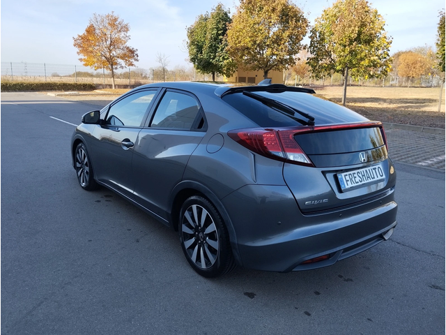 Honda Civic 1.6DTEC Камера - автомобили, коли, обяви за нови и употребявани 3