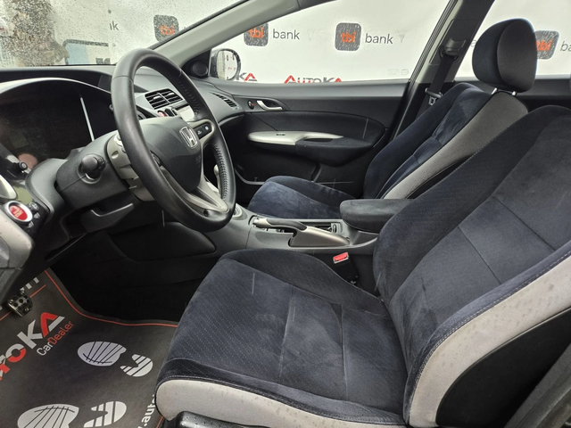 Honda Civic 1.4i-83кс= 6СКОРОСТИ= 188.000км= ПАРКТРОНИК - автомобили, коли, обяви за нови и употребявани 6