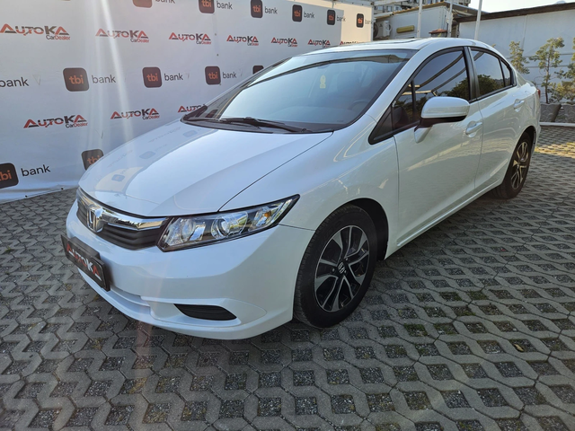 Honda Civic 1.8i-141кс= АВТОМАТ= НАВИ= ПОДГРЕВ - автомобили, коли, обяви за нови и употребявани 5