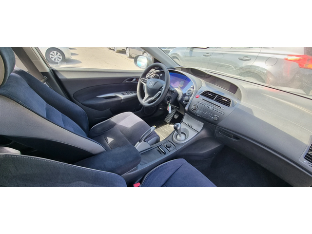 Honda Civic 1.8i 140k.c ITALIA EURO 4 - автомобили, коли, обяви за нови и употребявани 13