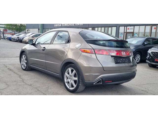 Honda Civic 1.8i 140k.c ITALIA EURO 4 - автомобили, коли, обяви за нови и употребявани 5