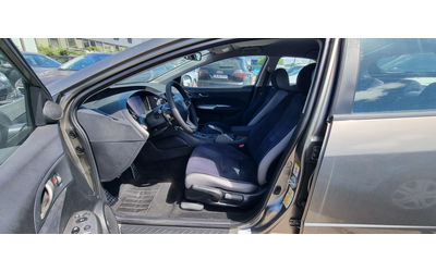 Honda Civic 1.8i 140k.c ITALIA EURO 4 - автомобили, коли, обяви за нови и употребявани 7