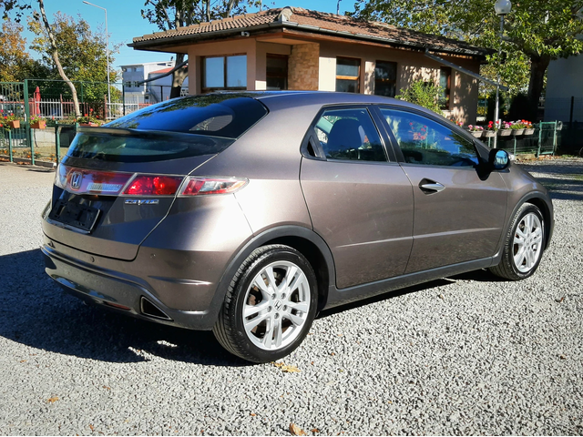 Honda Civic 2.2i-CTDi 6ск. FACELIFT - автомобили, коли, обяви за нови и употребявани 3