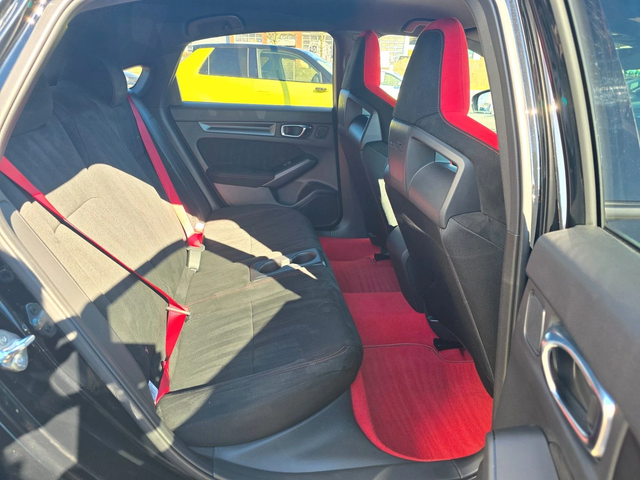 Honda Civic Type R GT - автомобили, коли, обяви за нови и употребявани 8