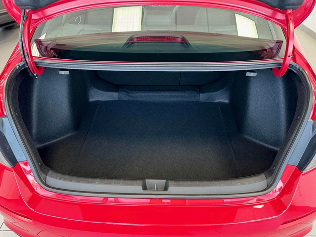 Honda Civic Sport eCVT С РЕГИСТРАЦИЯ & АВТО КРЕДИТ - автомобили, коли, обяви за нови и употребявани 10