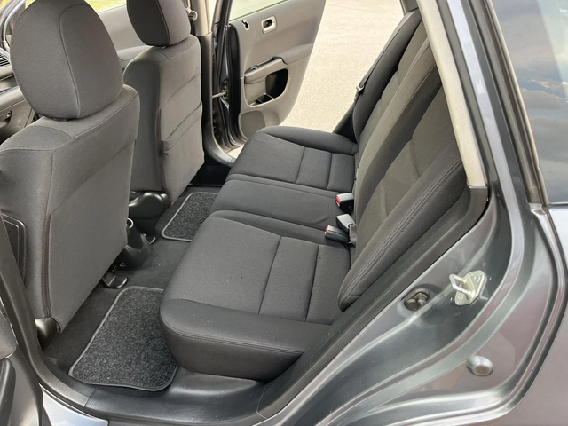 Honda Civic 1.4I 90кс 136 000км EURO 4 КЛИМАТИК - автомобили, коли, обяви за нови и употребявани 8