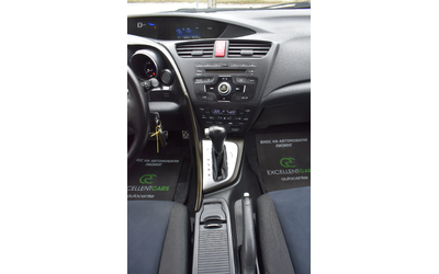 Honda Civic 1.8i* AUTOMAT* LED - автомобили, коли, обяви за нови и употребявани 12