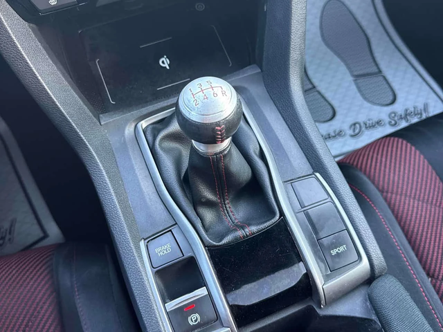Honda Civic * Manual * OT ПРЕДСТАВИТЕЛСТВО - автомобили, коли, обяви за нови и употребявани 15