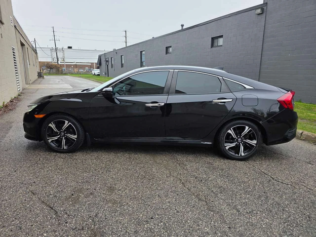 Honda Civic * Touring * 2 КЛЮЧА* ПОДГРЕВ* PANO* KEYLESS* - автомобили, коли, обяви за нови и употребявани 1