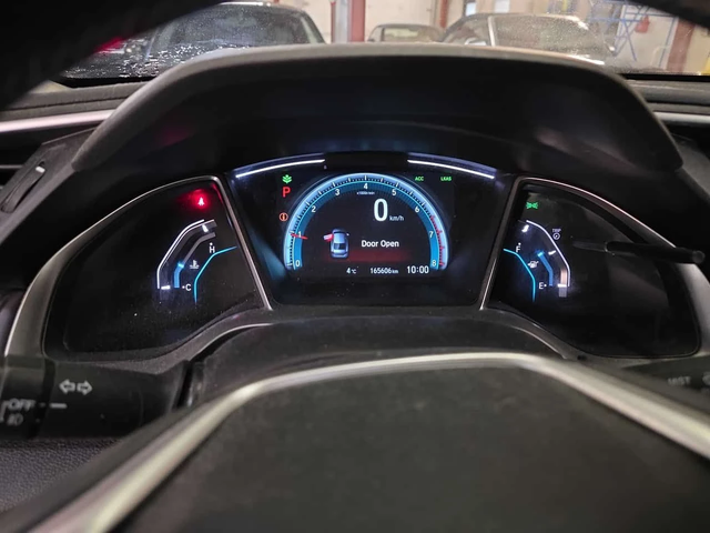 Honda Civic * Touring * 2 КЛЮЧА* ПОДГРЕВ* PANO* KEYLESS* - автомобили, коли, обяви за нови и употребявани 7