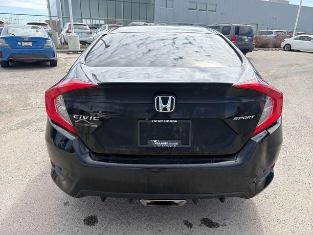 Honda Civic * Sport * 2 КЛЮЧА* ПОДГРЕВ* PANO* KEYLESS* - автомобили, коли, обяви за нови и употребявани 3
