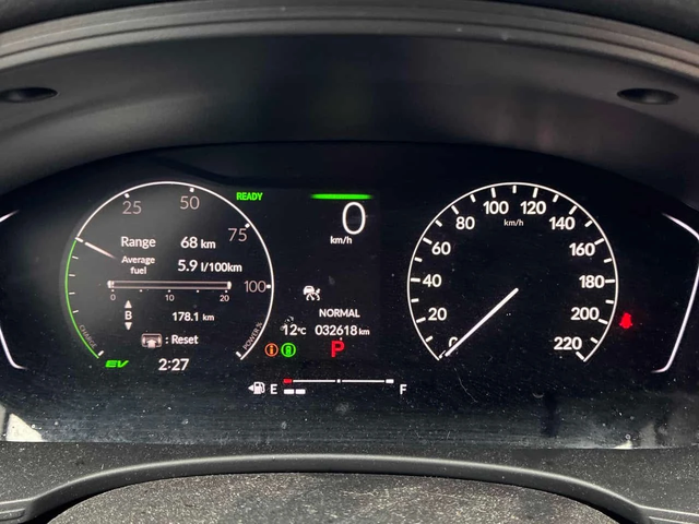 Honda Civic |  Sport | ПОДГРЕВ | CARFAX | ШИБЕДАХ | - автомобили, коли, обяви за нови и употребявани 7