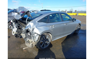 honda-civic-hybrid-2-0l-i-4-di-dohc-vvt-141hp-front-wheel-drive - 3