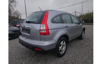 honda-cr-v-2-0i-150-k-s - 4