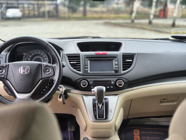 Honda Cr-v 2.0i/4x4/Камера/Навигация/ЛИЗИНГ - автомобили, коли, обяви за нови и употребявани 10