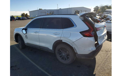 honda-cr-v-2-0l-4-all-wheel-drive - 2