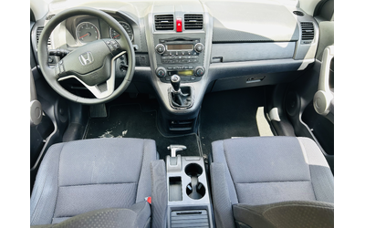 Honda Cr-v 2.2 D - автомобили, коли, обяви за нови и употребявани 10