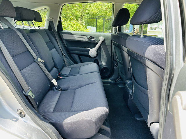 Honda Cr-v 2.2 D - автомобили, коли, обяви за нови и употребявани 14