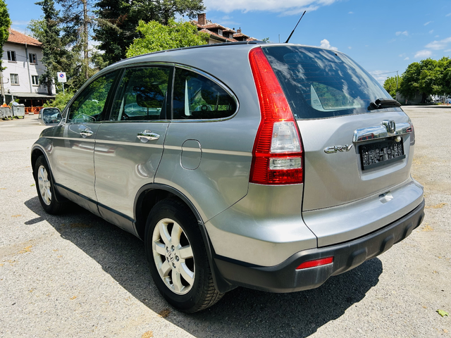 Honda Cr-v 2.2 D - автомобили, коли, обяви за нови и употребявани 4