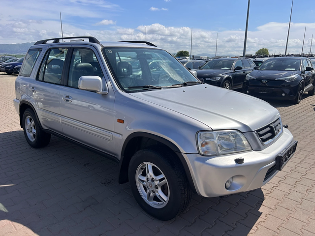 Honda Cr-v 2.0GAZ 4X4 PANORAMA - автомобили, коли, обяви за нови и употребявани 3