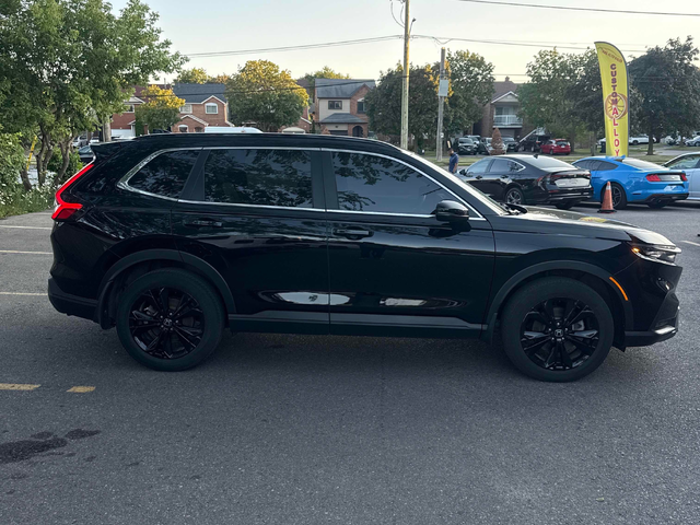 Honda CR-V HYBRID 2.0L 4cyl AWD - автомобили, коли, обяви за нови и употребявани 2