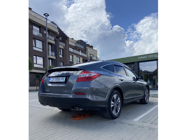 Honda Crosstour, 2013 г., 220000 км, 282 к.с. - автомобили, коли, обяви за нови и употребявани 5