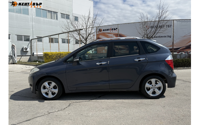 Honda FR-V 2.2d 140 к.с. - автомобили, коли, обяви за нови и употребявани 1