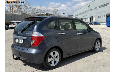 Honda FR-V 2.2d 140 к.с. - автомобили, коли, обяви за нови и употребявани 3