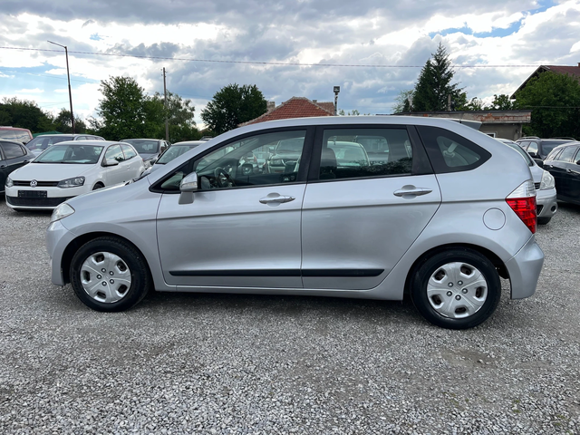 Honda Fr-v 1.7I - автомобили, коли, обяви за нови и употребявани 5