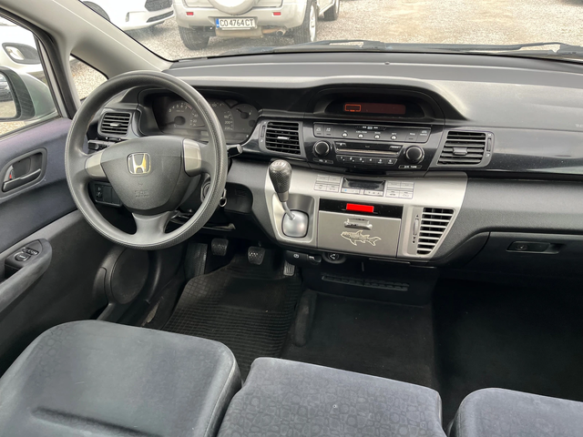 Honda Fr-v 1.7I - автомобили, коли, обяви за нови и употребявани 9
