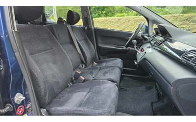 Honda Fr-v 2.2 CDTI 6mesta/6skorosti/Klimatron - автомобили, коли, обяви за нови и употребявани 11
