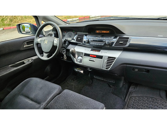 Honda Fr-v 2.2 CDTI 6mesta/6skorosti/Klimatron - автомобили, коли, обяви за нови и употребявани 9