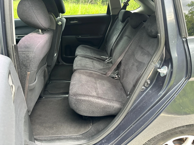 Honda Fr-v 1.7i - автомобили, коли, обяви за нови и употребявани 14