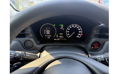 Honda Hr-v 1,5 e-HEV - автомобили, коли, обяви за нови и употребявани 10