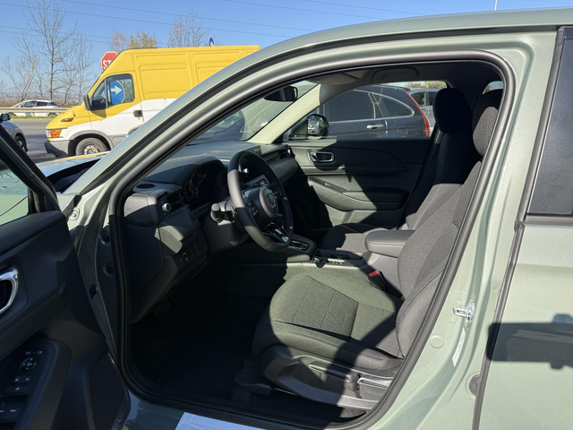 Honda Hr-v 1,5 e-HEV - автомобили, коли, обяви за нови и употребявани 9