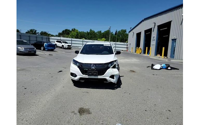 honda-hr-v-1-8l-4-all-wheel-drive - 0