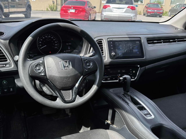 Honda HR-V 1.8L 4cyl FWD - автомобили, коли, обяви за нови и употребявани 16